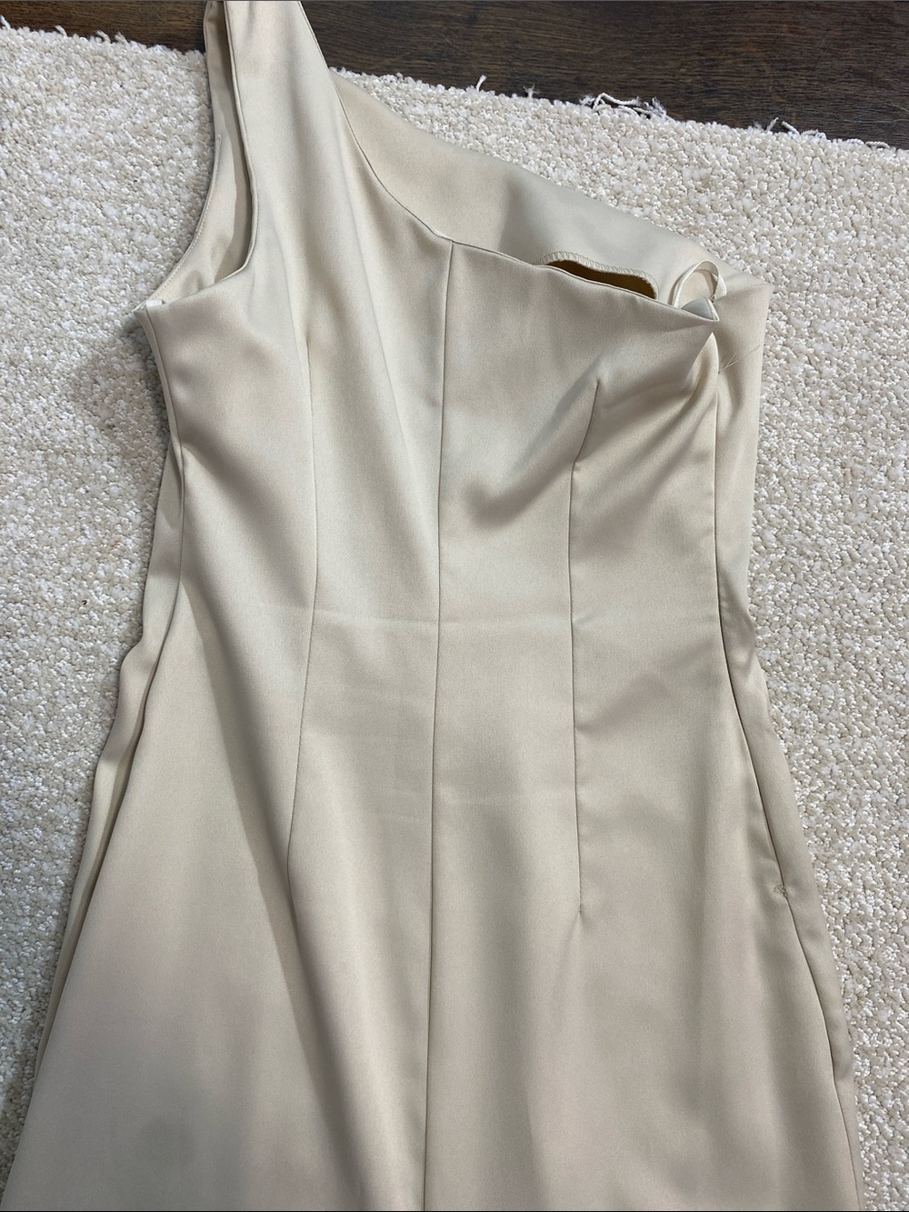 Eureka Elegant One-Shoulder Champagne Evening Gown Size M - Picture 15 of 16